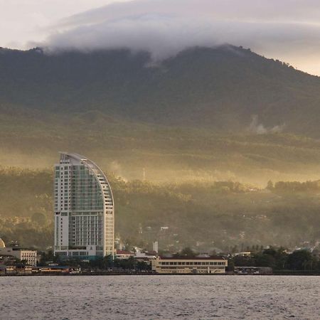 Best Western The Lagoon Hotel Манадо Экстерьер фото