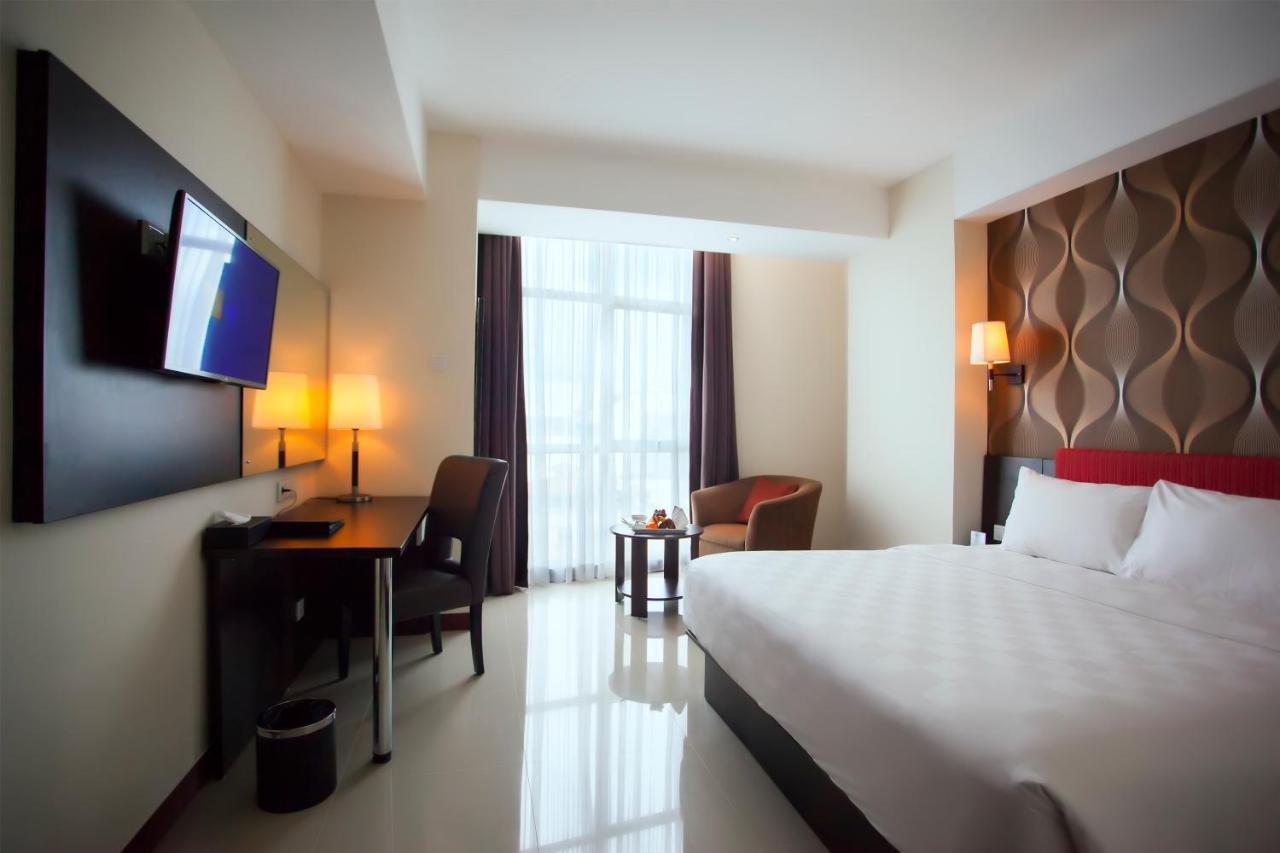 Best Western The Lagoon Hotel Манадо Экстерьер фото