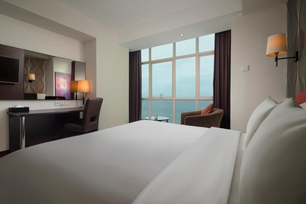 Best Western The Lagoon Hotel Манадо Экстерьер фото