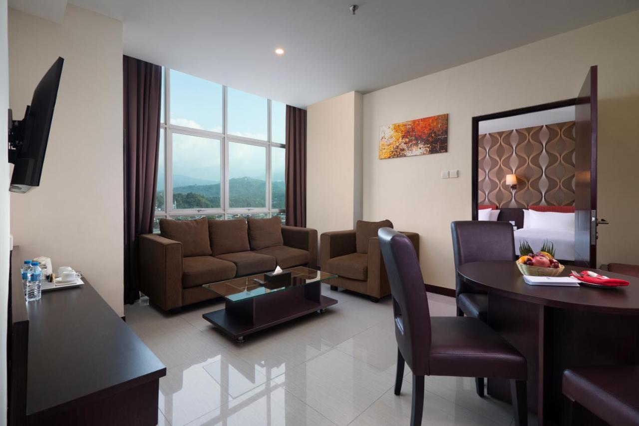 Best Western The Lagoon Hotel Манадо Экстерьер фото