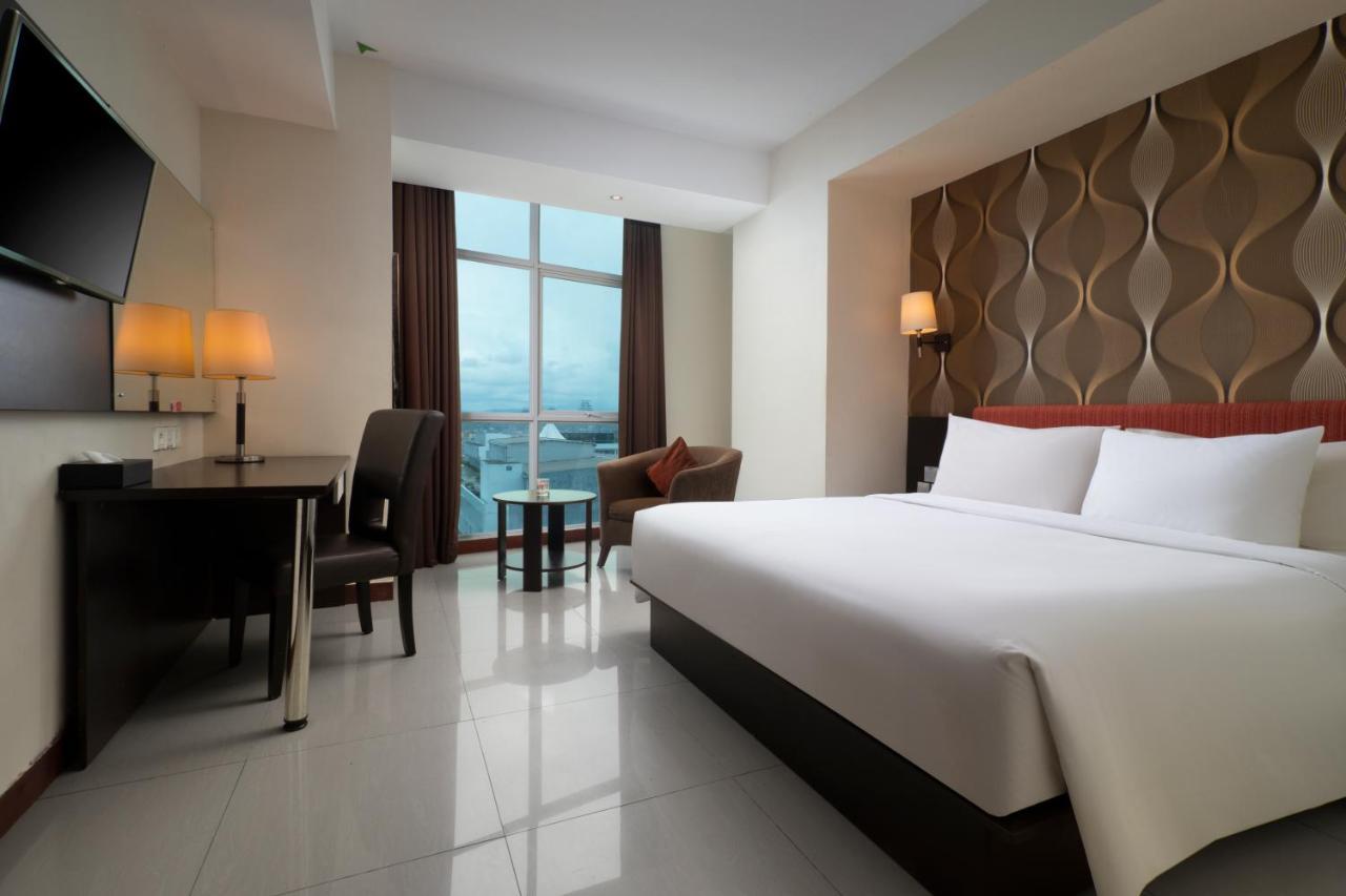 Best Western The Lagoon Hotel Манадо Экстерьер фото