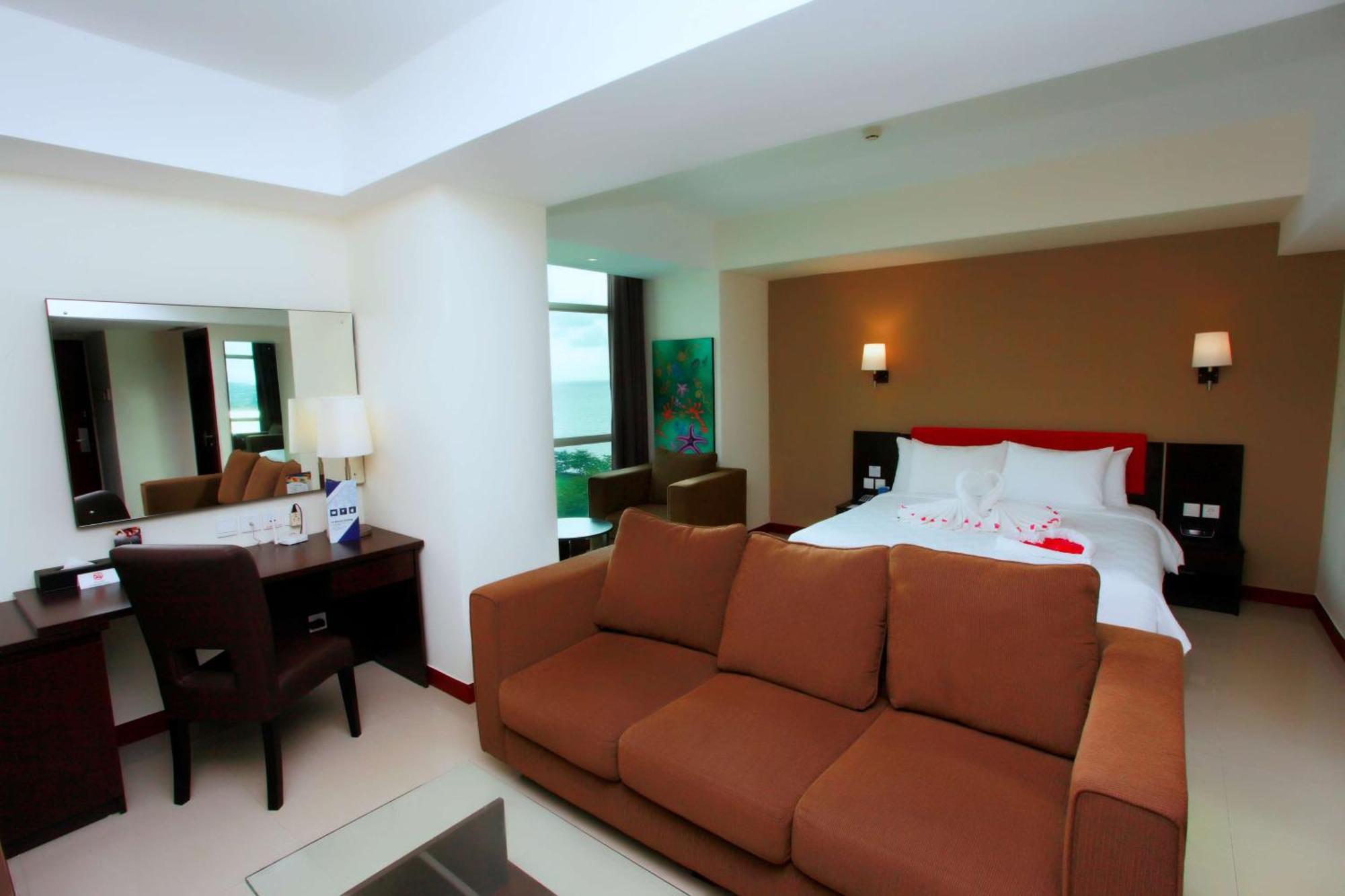 Best Western The Lagoon Hotel Манадо Экстерьер фото